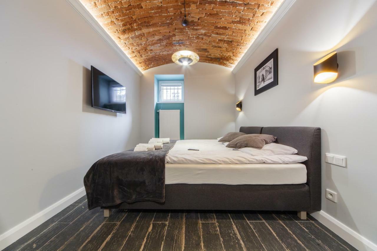 M4 Main Square Studio Krakow Ngoại thất bức ảnh